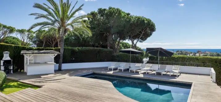 Краткосрочная аренда  отдельно стоящей виллы в Las Chapas 3