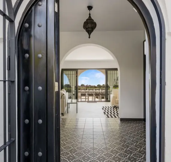 Краткосрочная аренда  отдельно стоящей виллы в Las Chapas