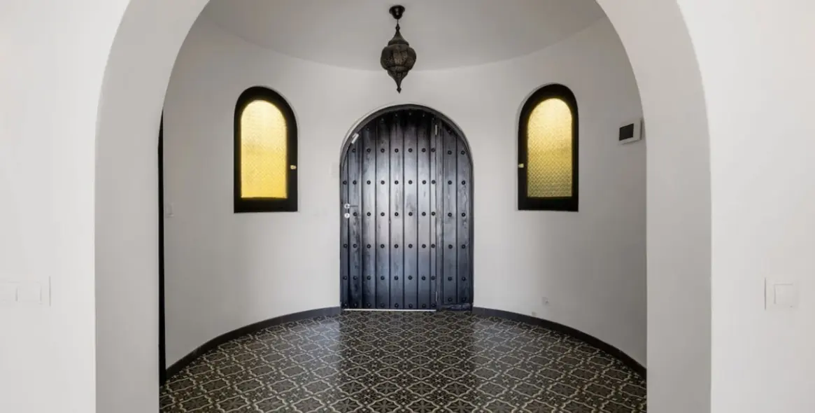 Краткосрочная аренда  отдельно стоящей виллы в Las Chapas 24