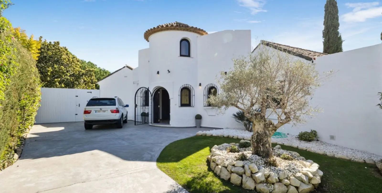 Short-term rent of detached villa in Las Chapas 26