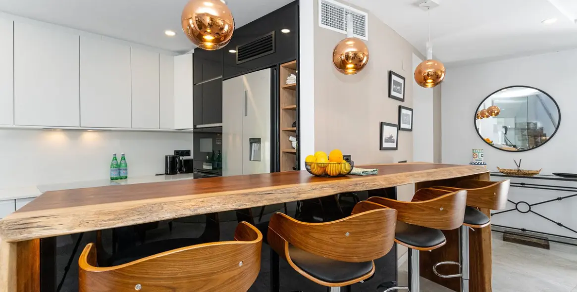 Short-term rent of detached villa in Puerto Banús 58