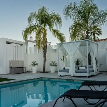 Short-term rent of detached villa in Puerto Banús