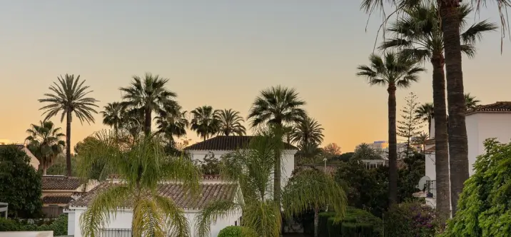 Short-term rent of detached villa in Puerto Banús 2
