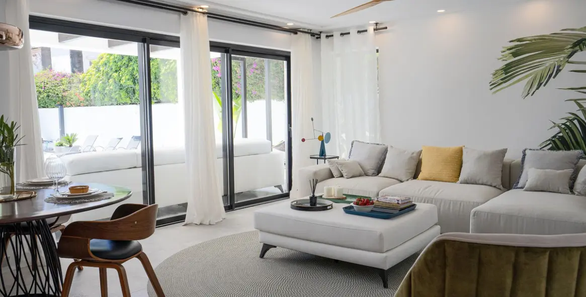Short-term rent of detached villa in Puerto Banús 54