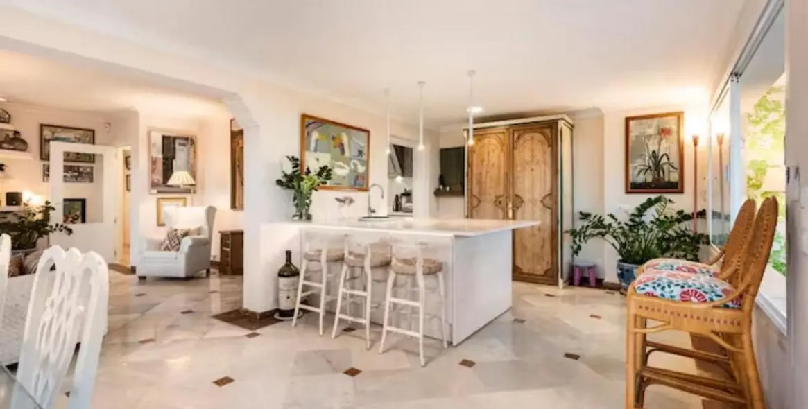 Long-term rent of detached villa in Guadalmina Baja 8