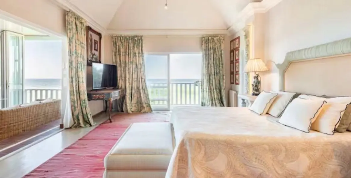 Long-term rent of detached villa in Guadalmina Baja 12