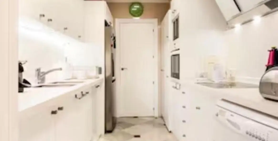 Long-term rent of detached villa in Guadalmina Baja 22