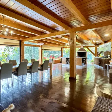 Краткосрочная аренда  отдельно стоящей виллы в The Golden Mile