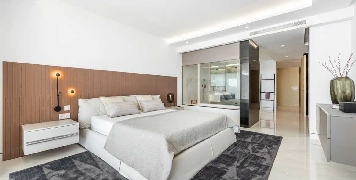 Short-term rent of ground floor apartment in New Golden Mile 13