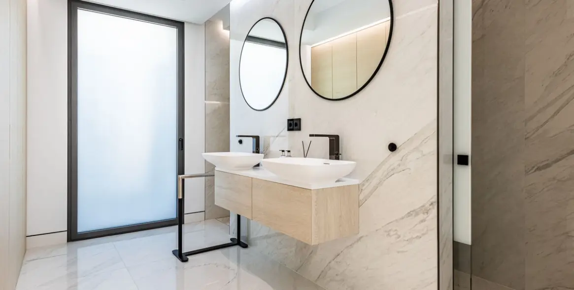 Short-term rent of ground floor apartment in New Golden Mile 18