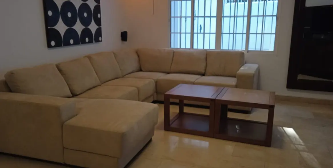 Long-term rent of detached villa in San Pedro de Alcántara 2