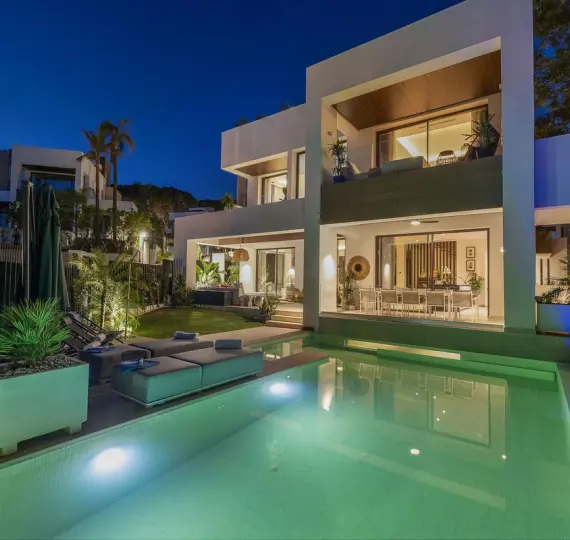 Long-term rent of detached villa in Marbella