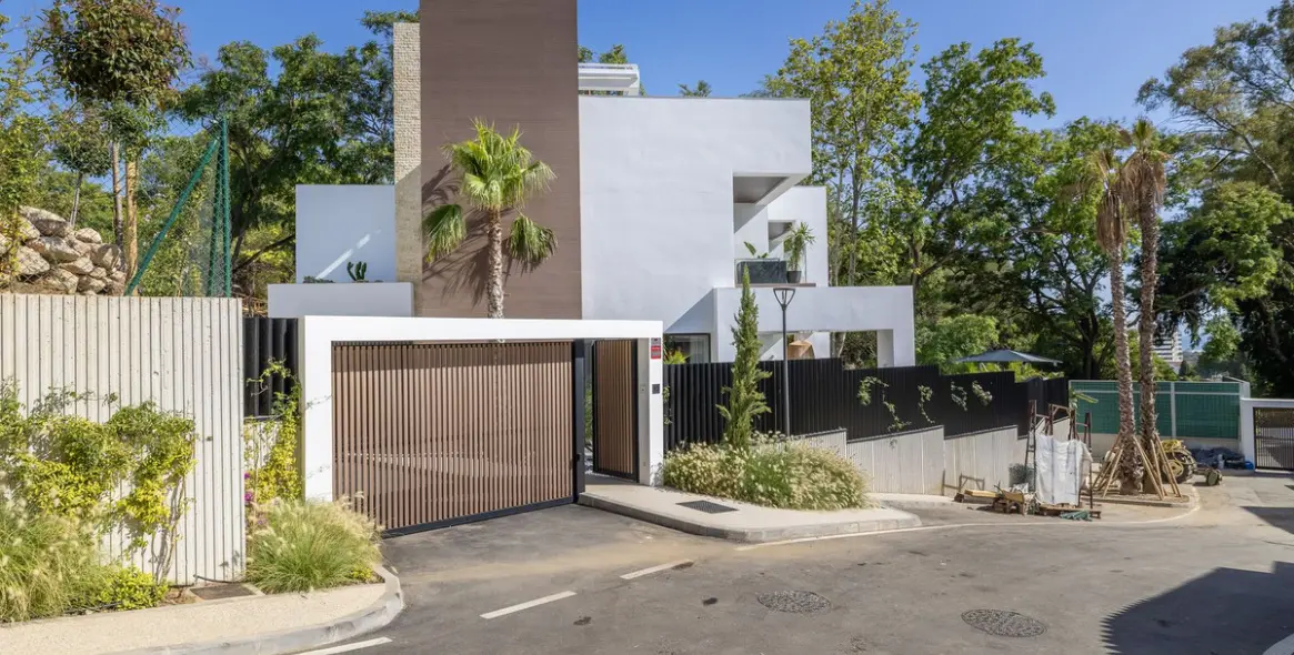 Long-term rent of detached villa in Marbella 3