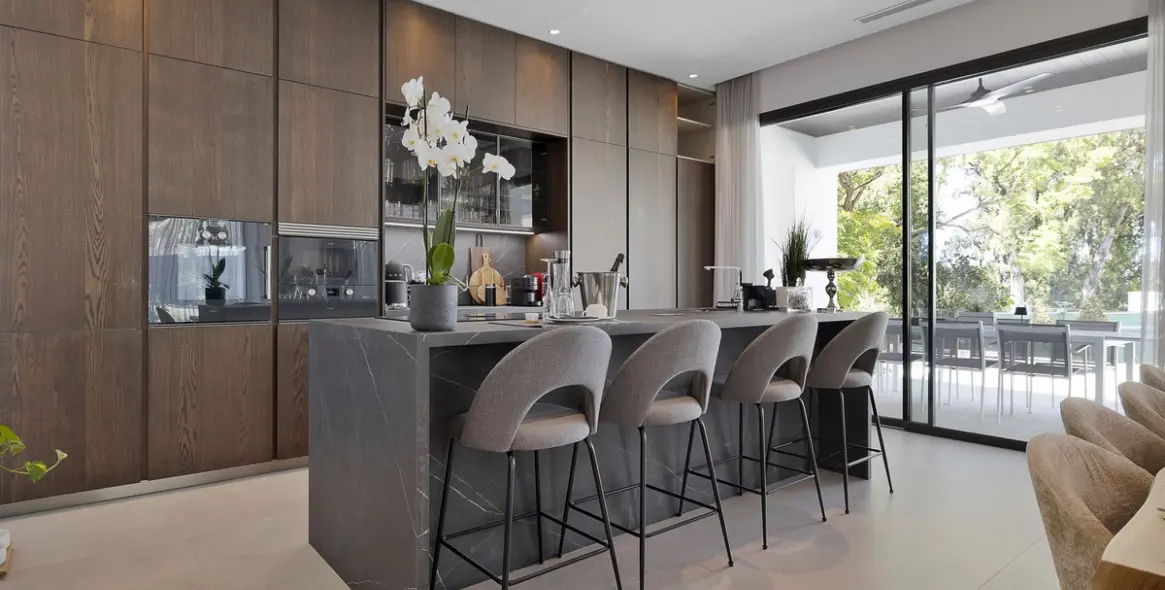 Long-term rent of detached villa in Marbella 8