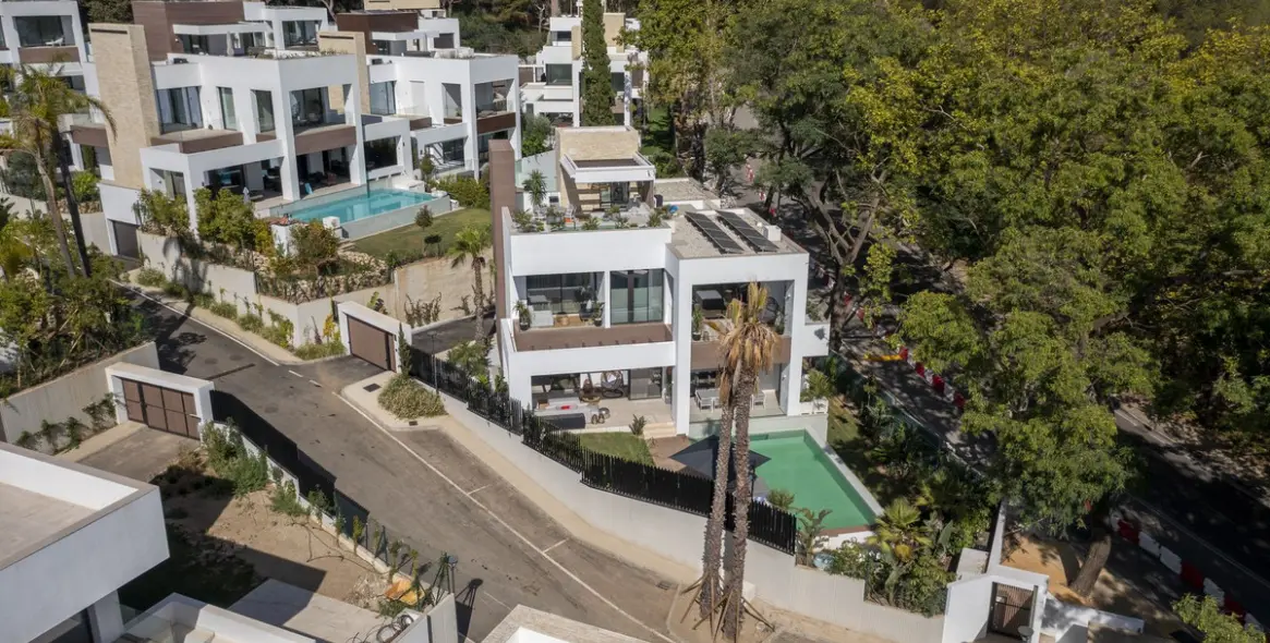 Долгосрочная аренда  отдельно стоящей виллы в Marbella 71