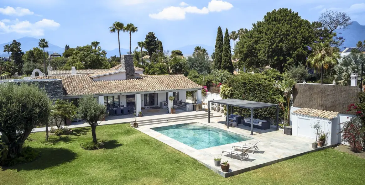 Краткосрочная аренда  отдельно стоящей виллы в Cortijo Blanco 1