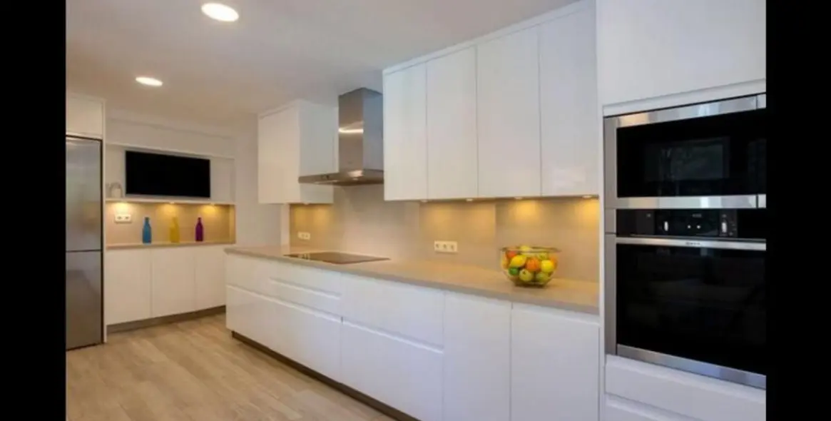 Long-term rent of detached villa in The Golden Mile 9