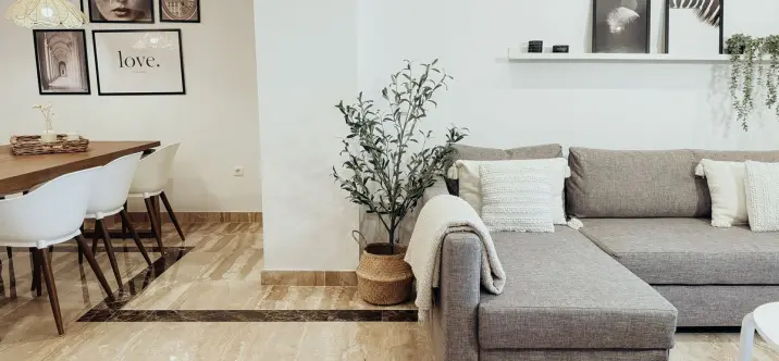 Middle floor apartment R5117965 3