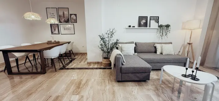 Middle floor apartment R5117965 4