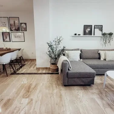 Продажа апартаментов на среднем этаже в Estepona