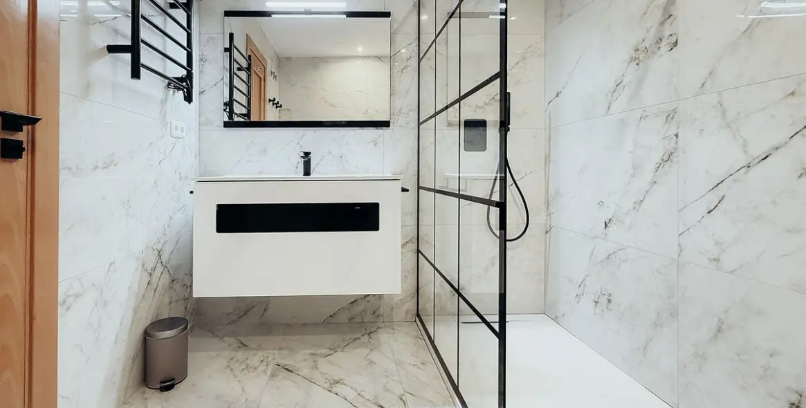 Sale of middle floor apartment in Estepona 30