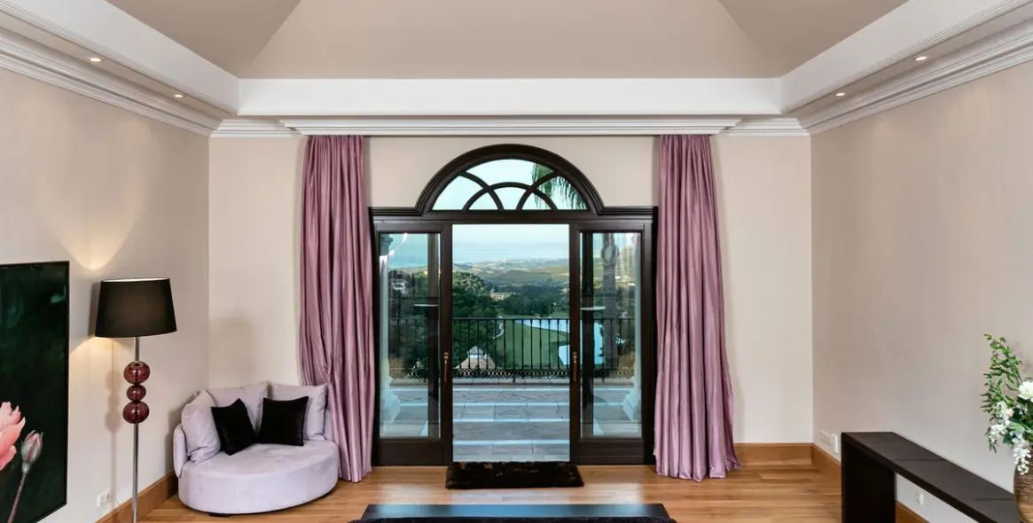 Short-term rent of detached villa in Benahavís 7