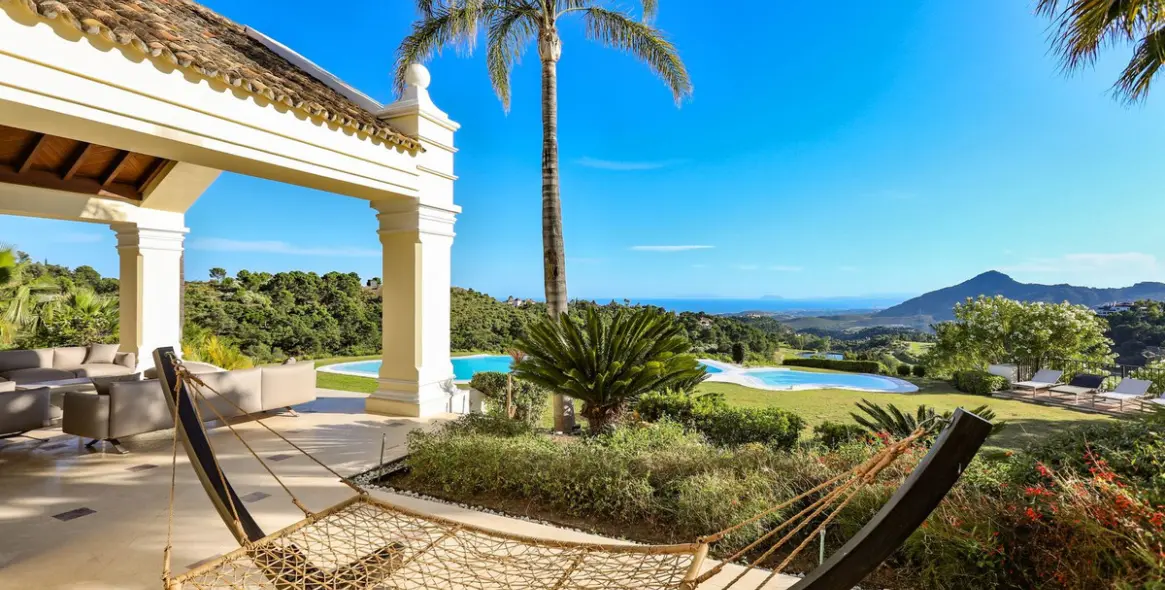 Краткосрочная аренда  отдельно стоящей виллы в Benahavís 21