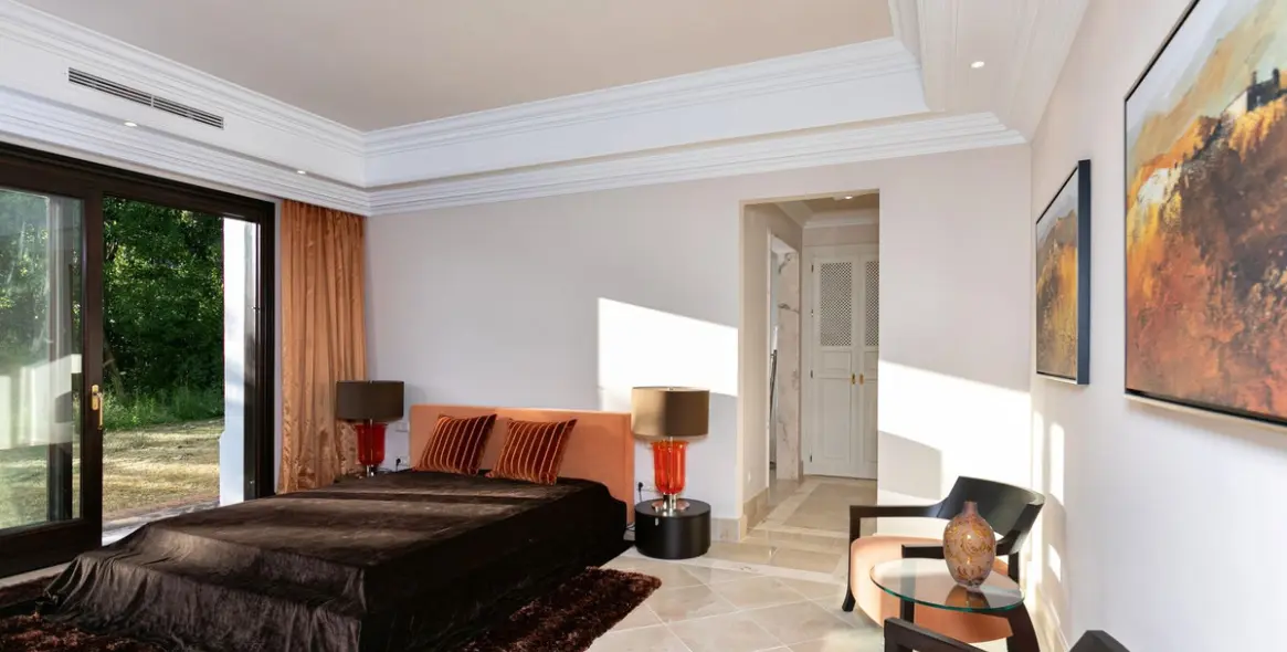 Краткосрочная аренда  отдельно стоящей виллы в Benahavís 29