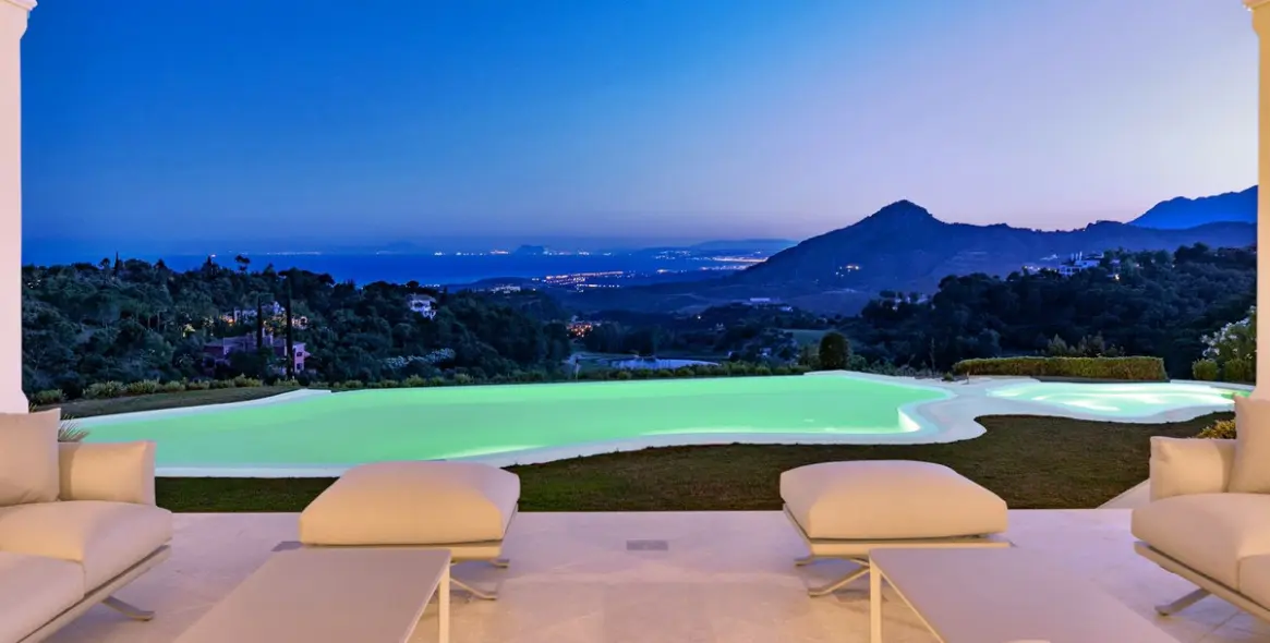 Краткосрочная аренда  отдельно стоящей виллы в Benahavís 35