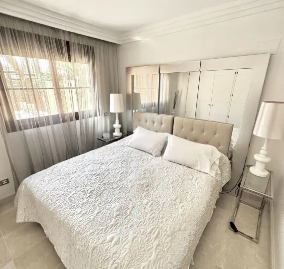 Long-term rent of ground floor apartment in Benahavís