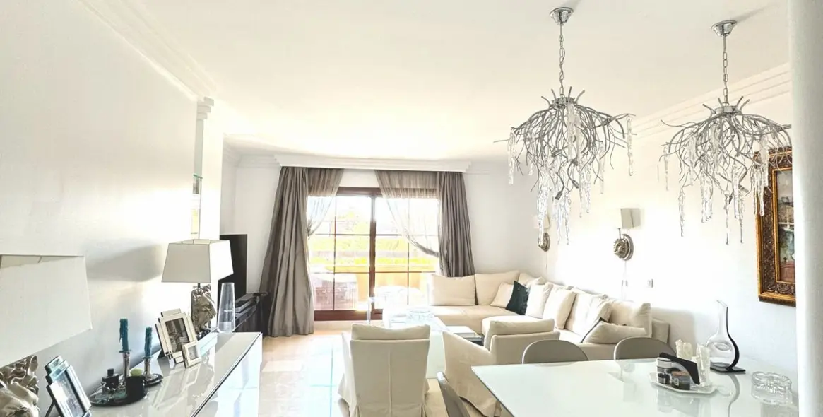 Long-term rent of ground floor apartment in Benahavís 9