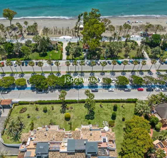 Alquiler a corto plazo de apartamento en planta baja en San Pedro de Alcántara