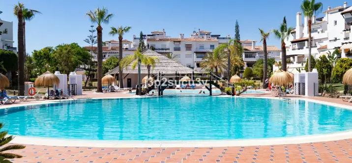 Alquiler a corto plazo de apartamento en planta baja en San Pedro de Alcántara 2