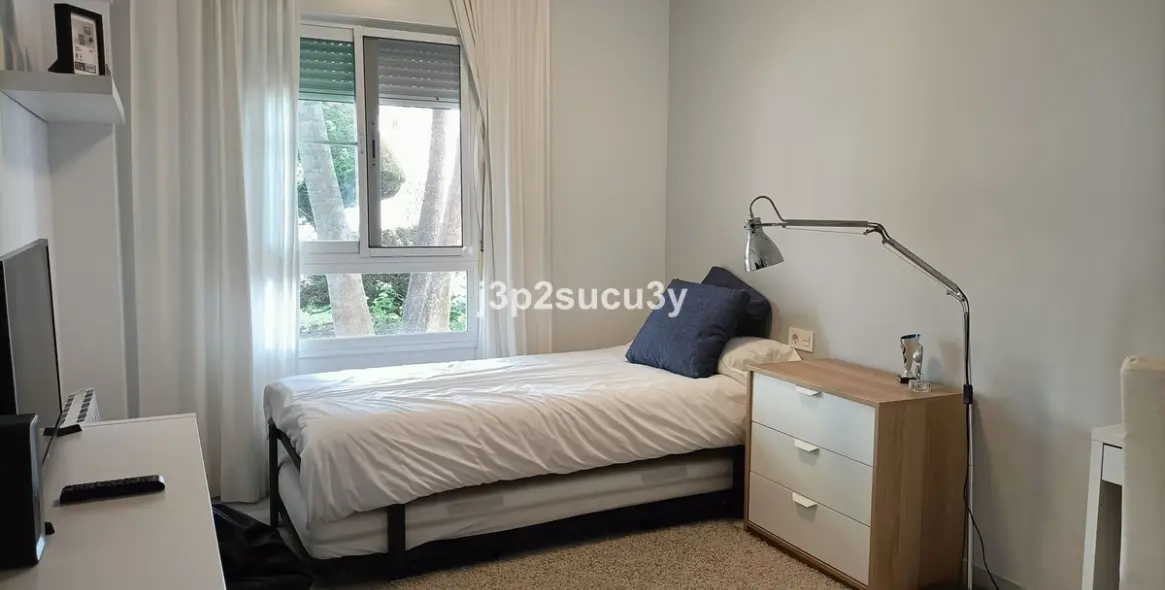 Краткосрочная аренда апартаментов на первом этаже в San Pedro de Alcántara 19