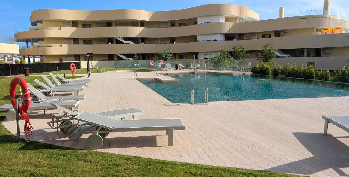 Долгосрочная аренда апартаментов на среднем этаже в Fuengirola 9