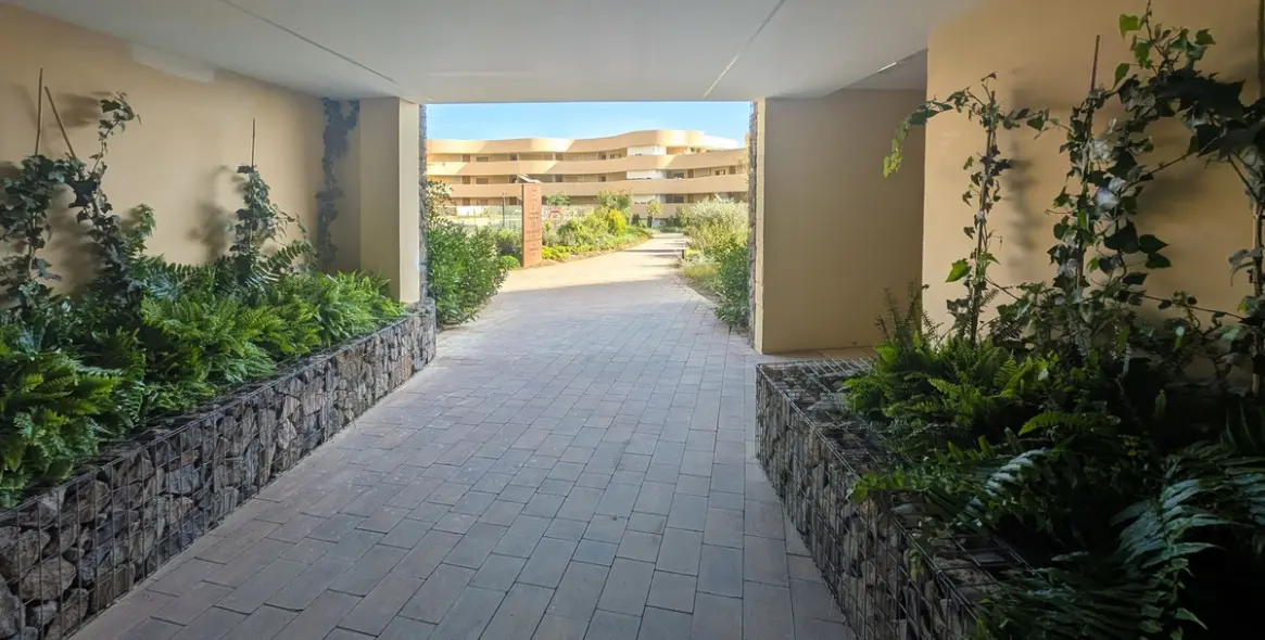 Alquiler a largo plazo de apartamento en planta media en Fuengirola 8