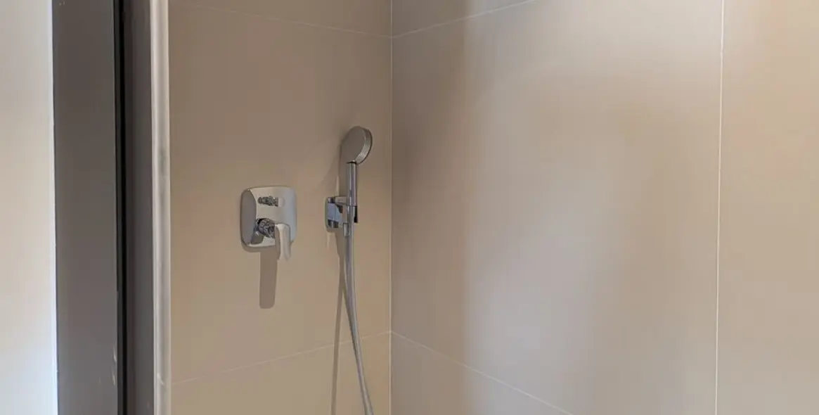 Alquiler a largo plazo de apartamento en planta media en Fuengirola 23