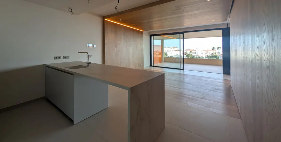 Alquiler a largo plazo de apartamento en planta media en Fuengirola 37