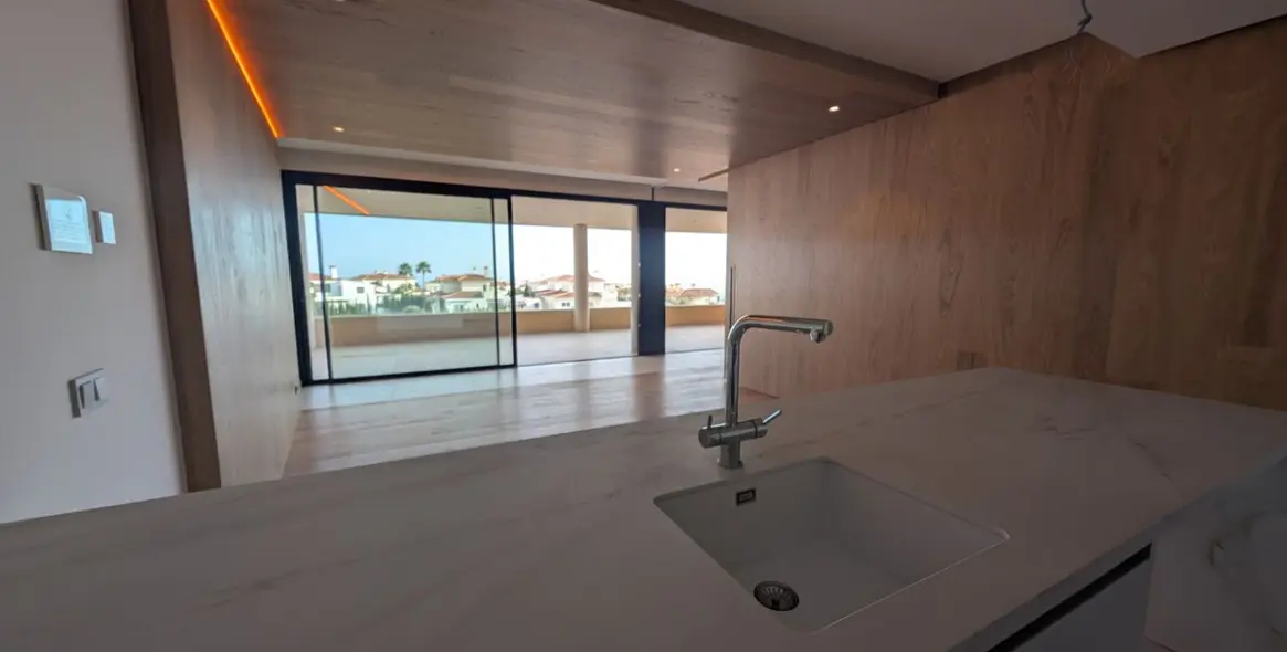 Alquiler a largo plazo de apartamento en planta media en Fuengirola 39