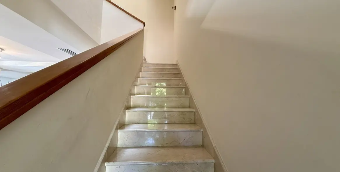 Long-term rent of semi-detached house in Costalita 14