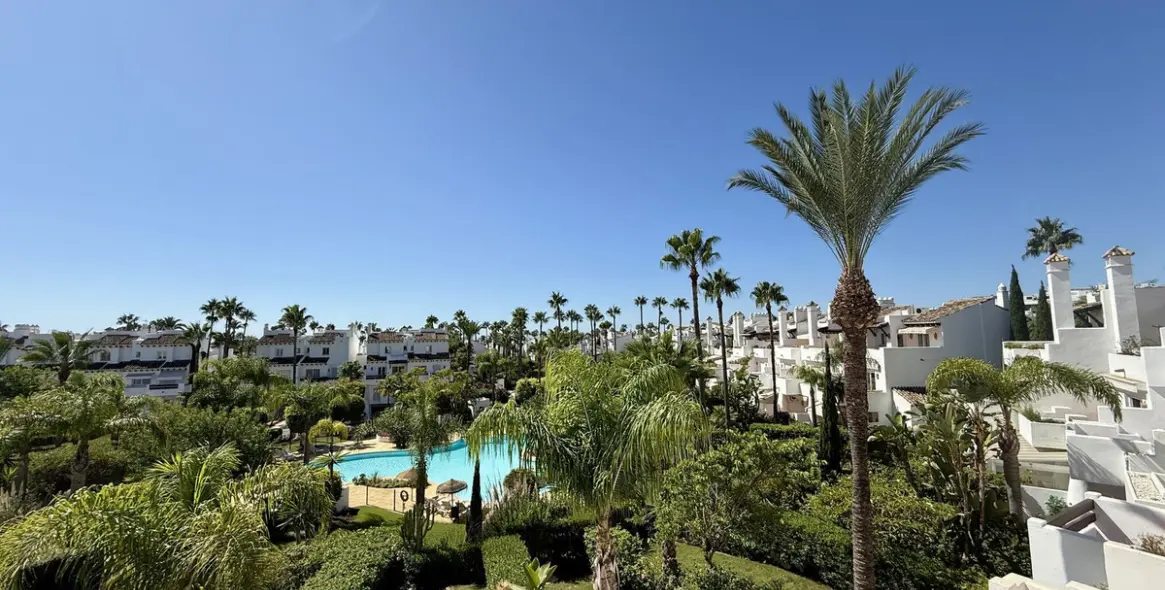 Долгосрочная аренда дома на две семьи в Costalita 24