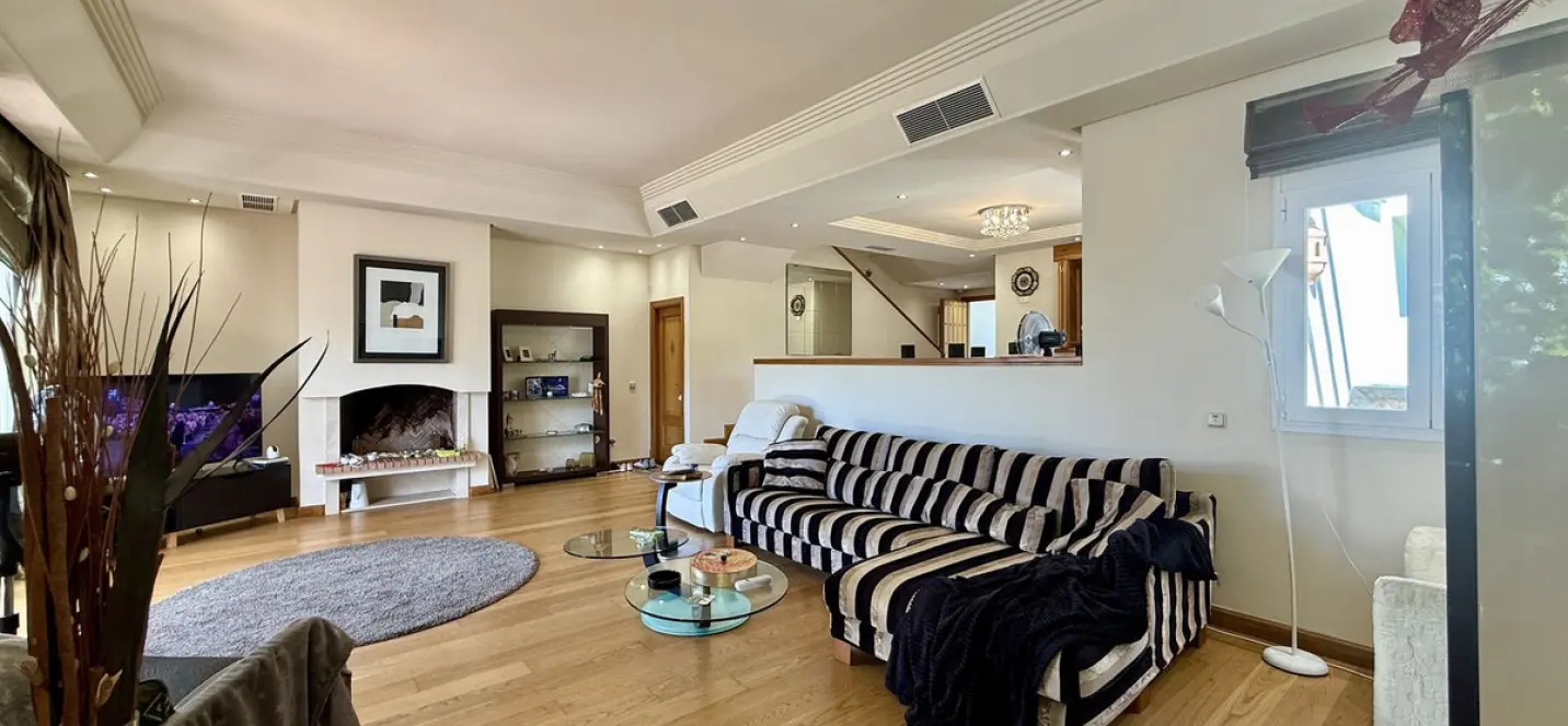 Short-term rent of semi-detached house in Costalita 3