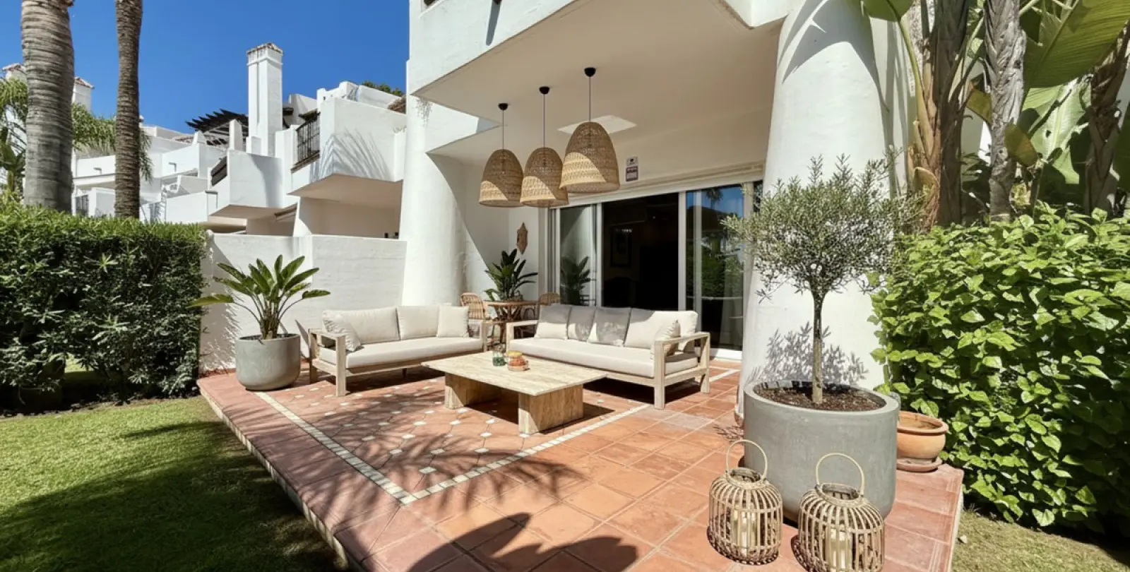 Short-term rent of semi-detached house in Costalita 7