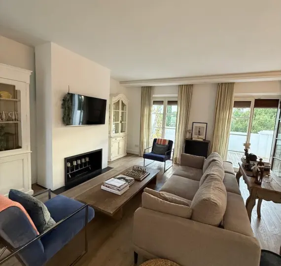 Middle floor apartment R5119549