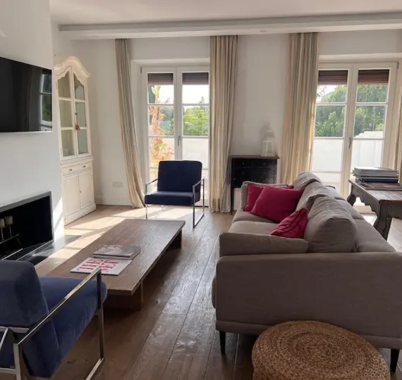 Middle floor apartment R5119549