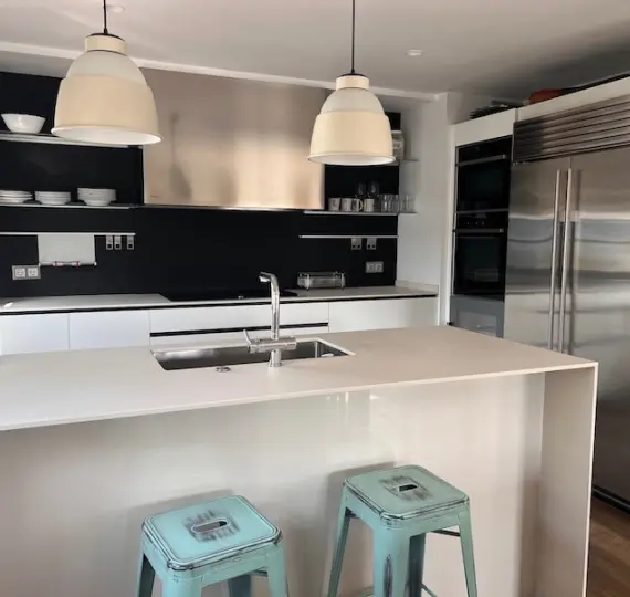 Middle floor apartment R5119549