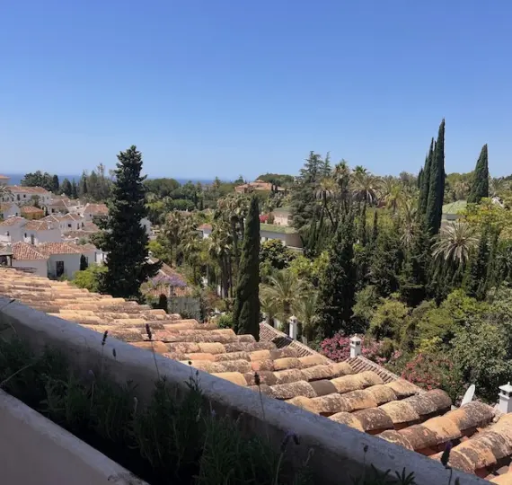 Middle floor apartment R5119549