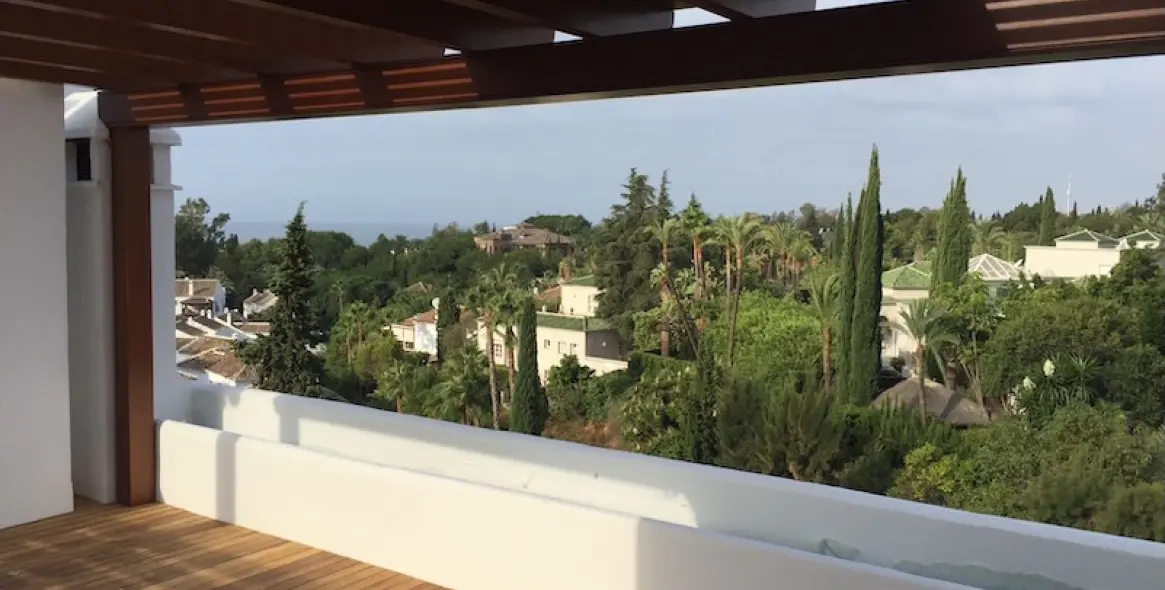 Долгосрочная аренда апартаментов на среднем этаже в Marbella (район The Golden Mile) 9