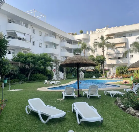 Ground floor apartment R5145841