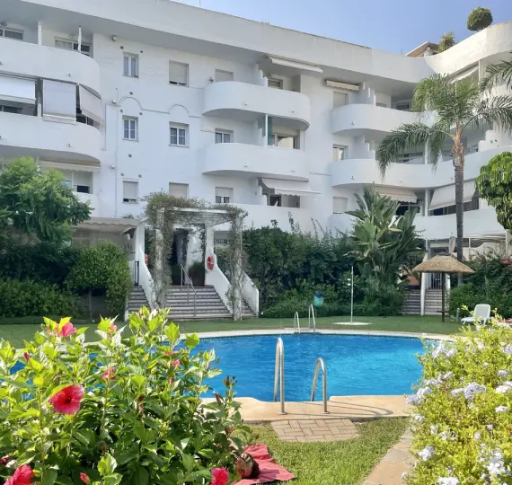 Ground floor apartment R5145841